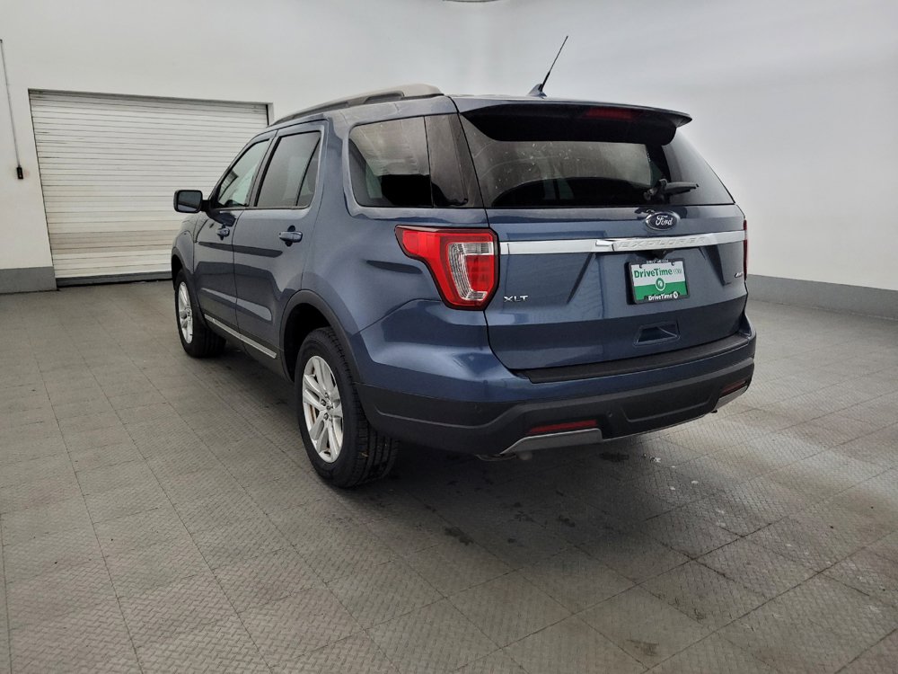 Used 2019 Ford Explorer XLT w/ Equipment Group 202A AWD/4WD image 5