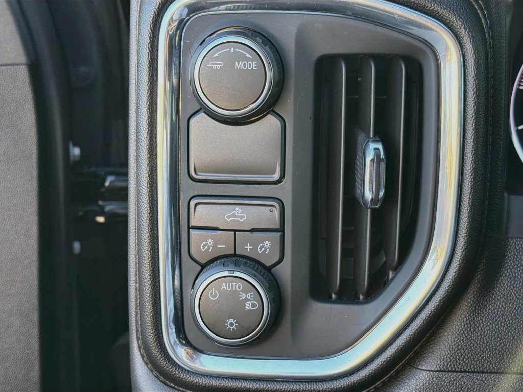 Used 2020 Chevrolet Silverado 1500 LT w/ All-Star Edition RWD image 34
