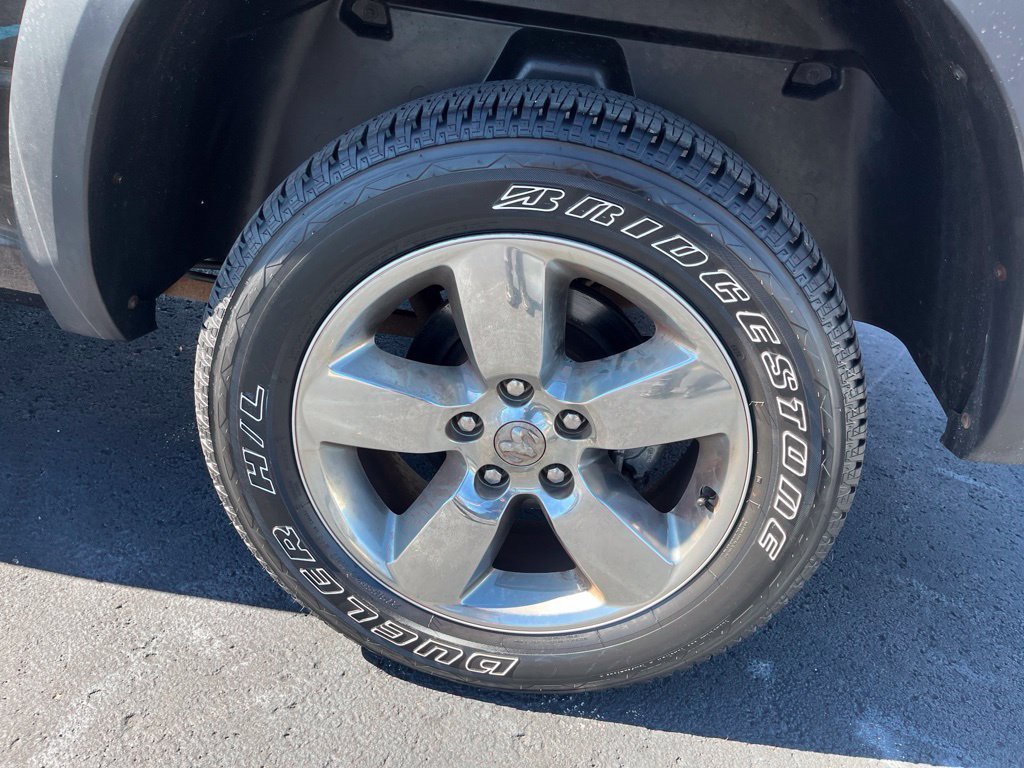 Used 2019 RAM 1500 ST w/ SXT Plus Group AWD/4WD image 10