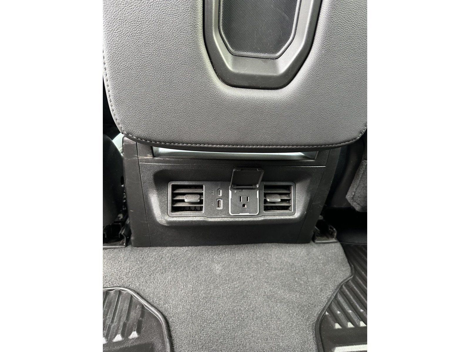 Used 2025 GMC Sierra 2500 SLE w/ Preferred Package AWD/4WD image 33