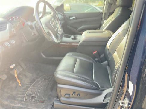 Used 2019 GMC Yukon XL SLT AWD/4WD image 6