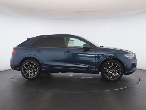 Used 2019 Audi Q8 Premium Plus w/ Premium Plus AWD/4WD image 24