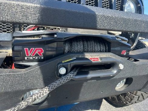 Used 2023 Jeep Wrangler Unlimited Sport AWD/4WD image 5