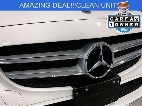 Used 2019 Mercedes-Benz C 300 4MATIC Sedan image 30
