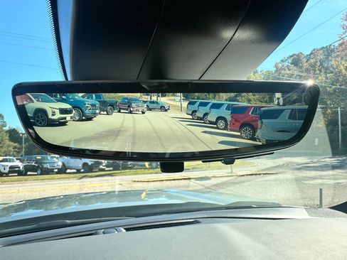 Used 2024 GMC Sierra 1500 AT4 w/ Technology Package image 15