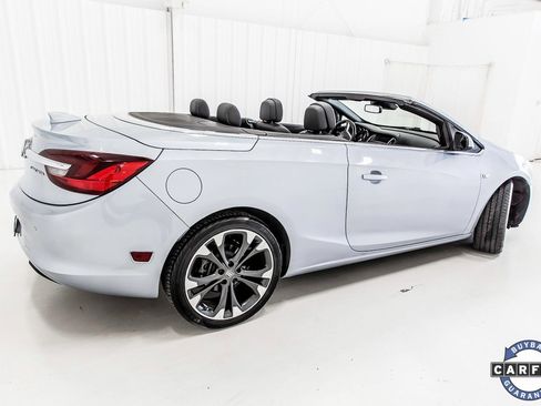 Used 2019 Buick Cascada Premium image 7