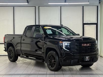 Used 2023 GMC Sierra 1500 Pro w/ Graphite Edition