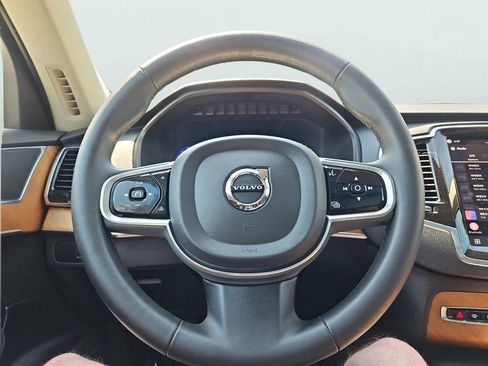 Used 2023 Volvo XC90 B6 Plus w/ Protection Package AWD/4WD image 33