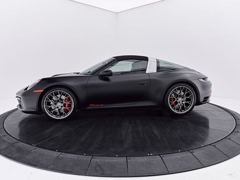 Used 2021 Porsche 911 Targa 4S AWD/4WD image 13