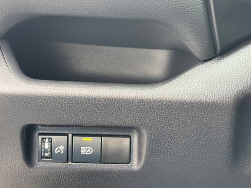 Certified 2025 Toyota RAV4 XLE image 29