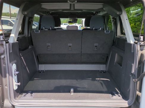 Used 2022 Ford Bronco Outer Banks image 13