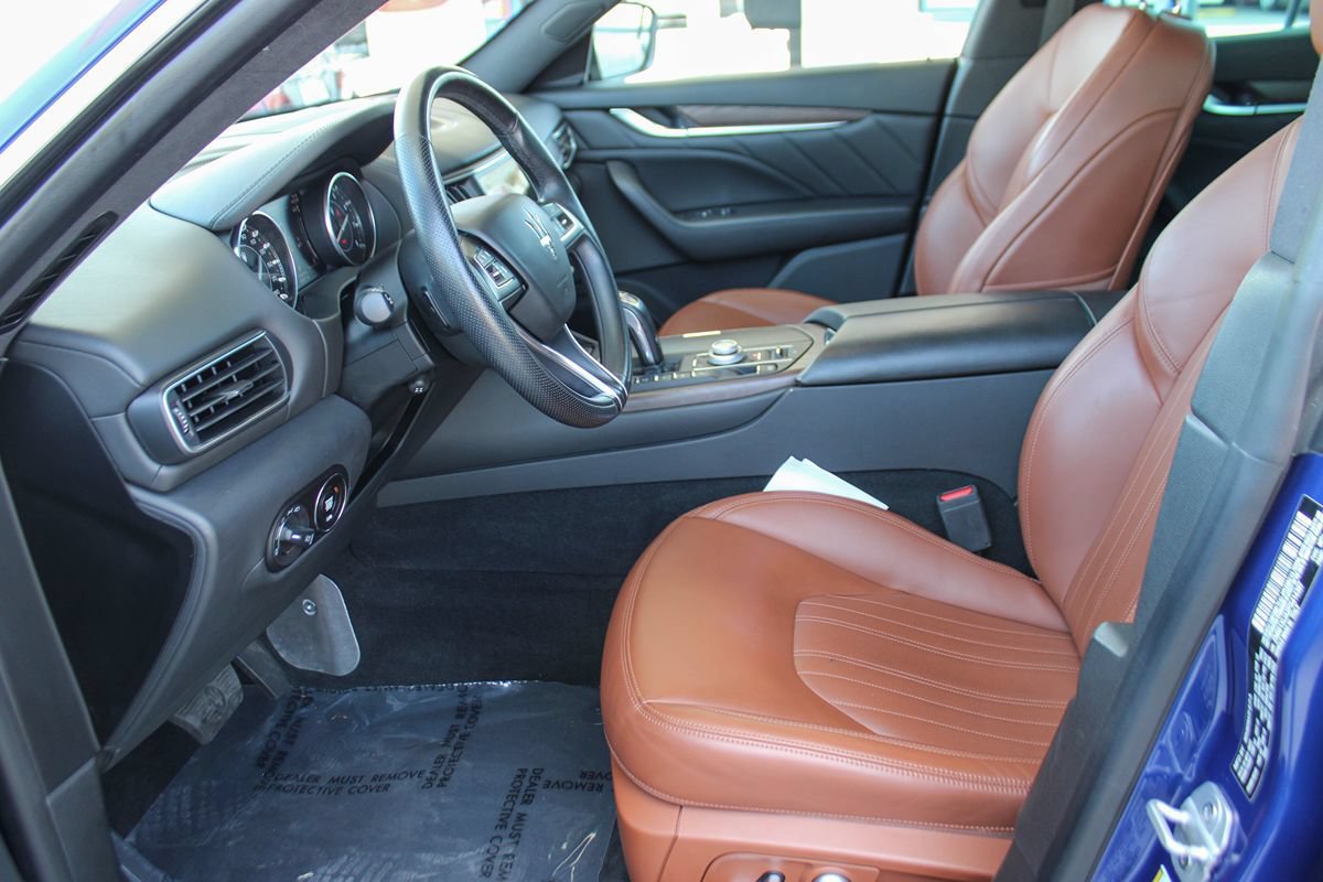 Used 2023 Maserati Levante GT AWD/4WD image 15