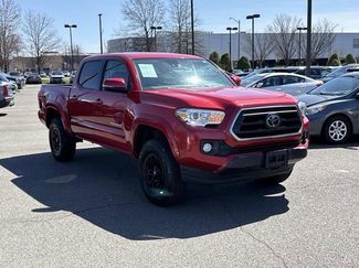 Used 2022 Toyota Tacoma SR5 w/ Technology Package video 1