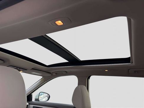 Certified 2023 Nissan Rogue SL image 11