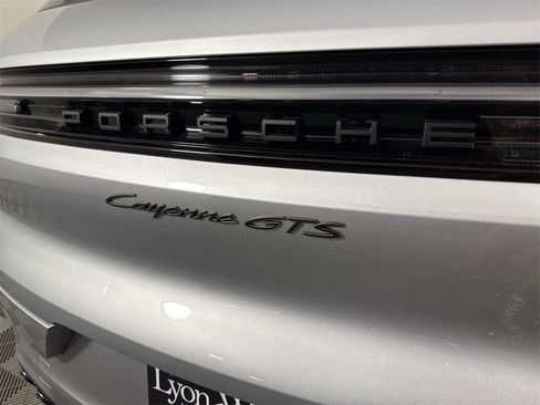 New 2025 Porsche Cayenne GTS image 18