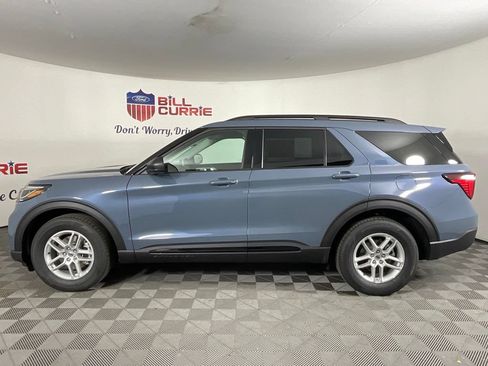 New 2026 Ford Explorer Active RWD image 6