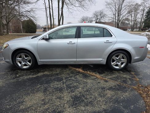 Used 2009 Chevrolet Malibu LT w/ Power Convenience Package image 4