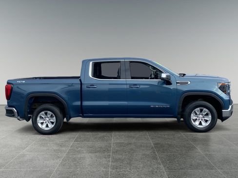 Used 2024 GMC Sierra 1500 SLE AWD/4WD image 6