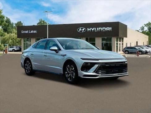 New 2025 Hyundai Sonata SEL FWD image 11