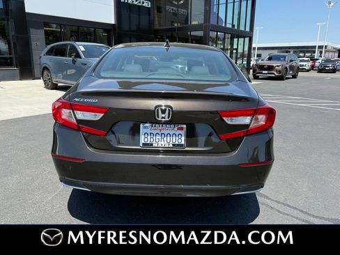 Used 2018 Honda Accord LX image 11