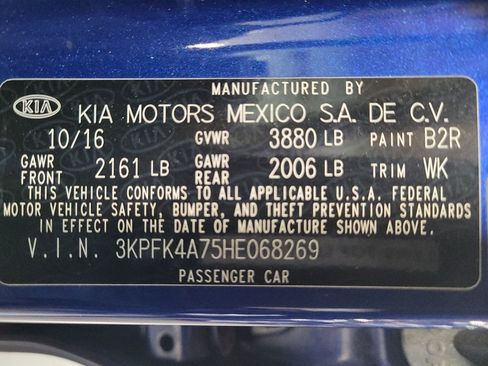 Used 2017 Kia Forte LX FWD image 33