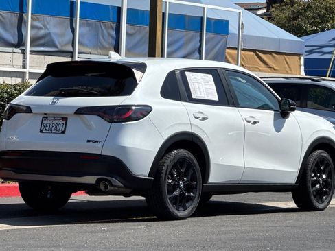 Certified 2023 Honda HR-V Sport image 4