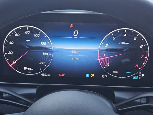 Certified 2025 Mercedes-Benz GLC 300 image 15