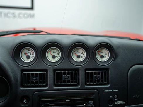 Used 2002 Dodge Viper RT/10 image 32