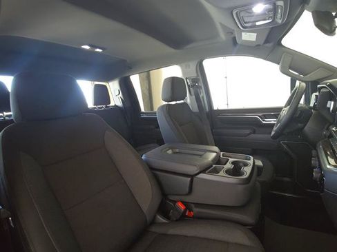Used 2025 Chevrolet Silverado 2500 LT w/ Convenience Package AWD/4WD image 15