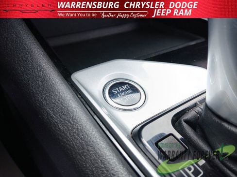 Used 2024 Nissan Altima 2.5 SV FWD image 26