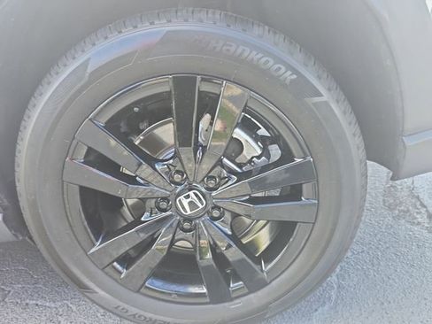 Used 2026 Honda HR-V Sport image 32