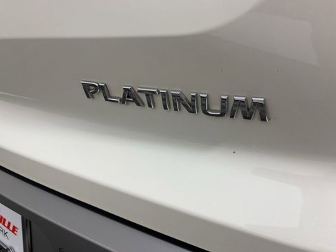 Used 2024 Nissan Pathfinder Platinum w/ Cargo Package image 4