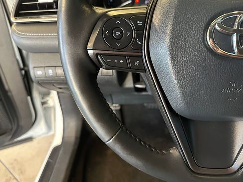 Used 2024 Toyota Camry SE w/ Cold Weather Package FWD image 11