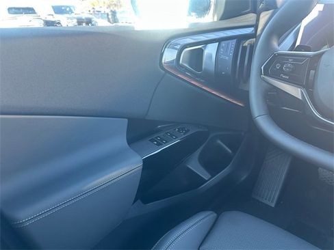 New 2026 BMW X3 xDrive30 w/ Premium Package image 19