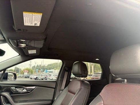 Used 2021 Chevrolet Blazer RS w/ Enhanced Convenience Package AWD/4WD image 11