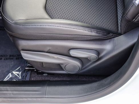 New 2026 Jeep Compass Latitude image 22