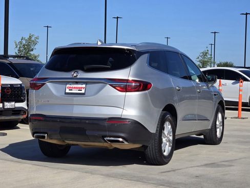 Used 2021 Buick Enclave Essence w/ Sound and Sites Package AWD/4WD image 6