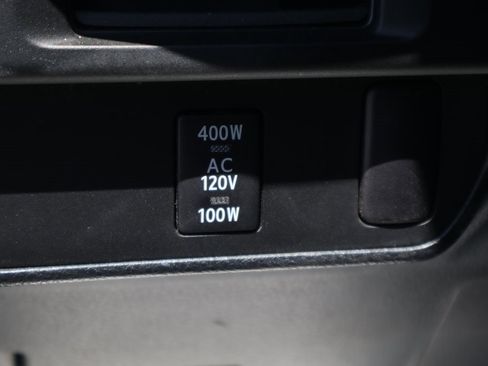 Used 2016 Toyota Tacoma TRD Sport image 23