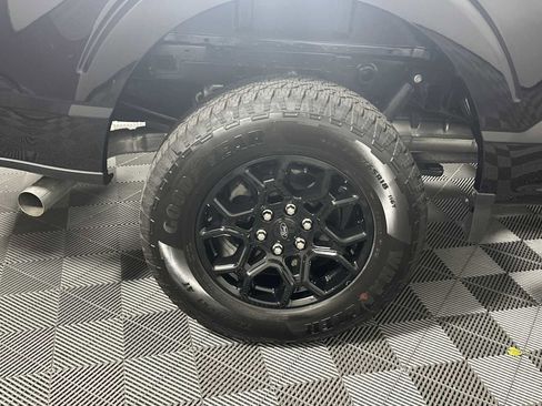 Used 2025 Ford F150 XLT w/ Equipment Group 302A MID image 15