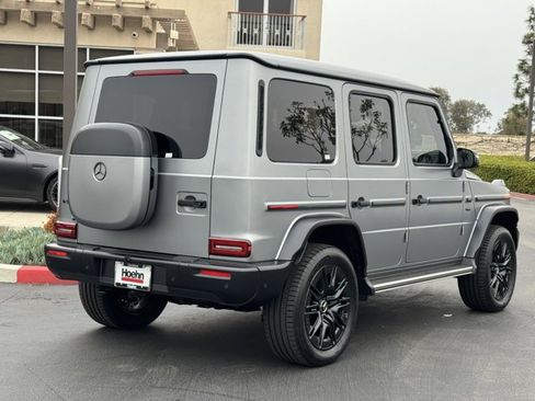 Used 2025 Mercedes-Benz G 580 w/ EQ Technology image 11