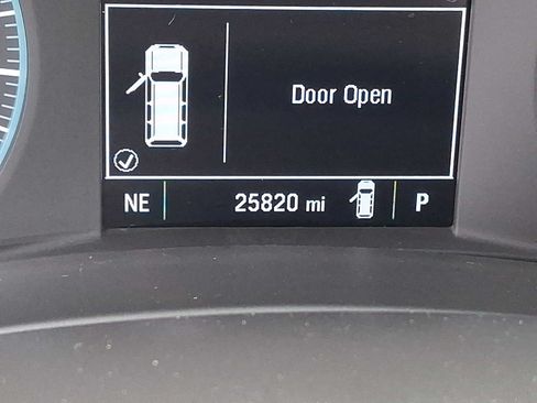Used 2024 Chevrolet Equinox LS AWD/4WD image 20