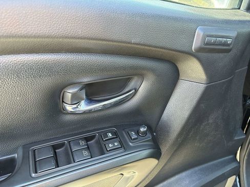 Used 2024 Nissan Titan PRO-4X w/ Pro-4x Convenience Package image 27
