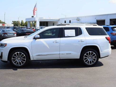 Certified 2023 GMC Acadia Denali w/ Denali Ultimate Package FWD image 6