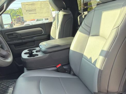 New 2026 RAM 3500 Tradesman AWD/4WD image 12