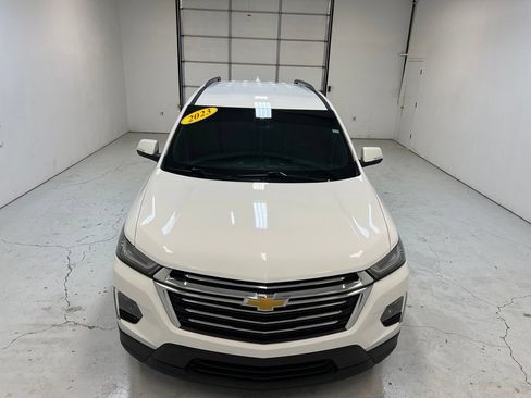 Used 2023 Chevrolet Traverse LT FWD image 7