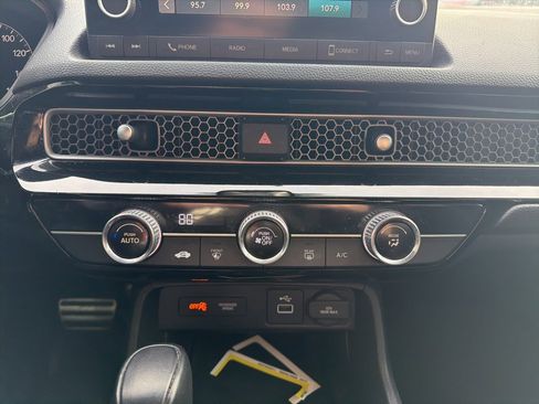 Used 2022 Honda Civic Sport image 18