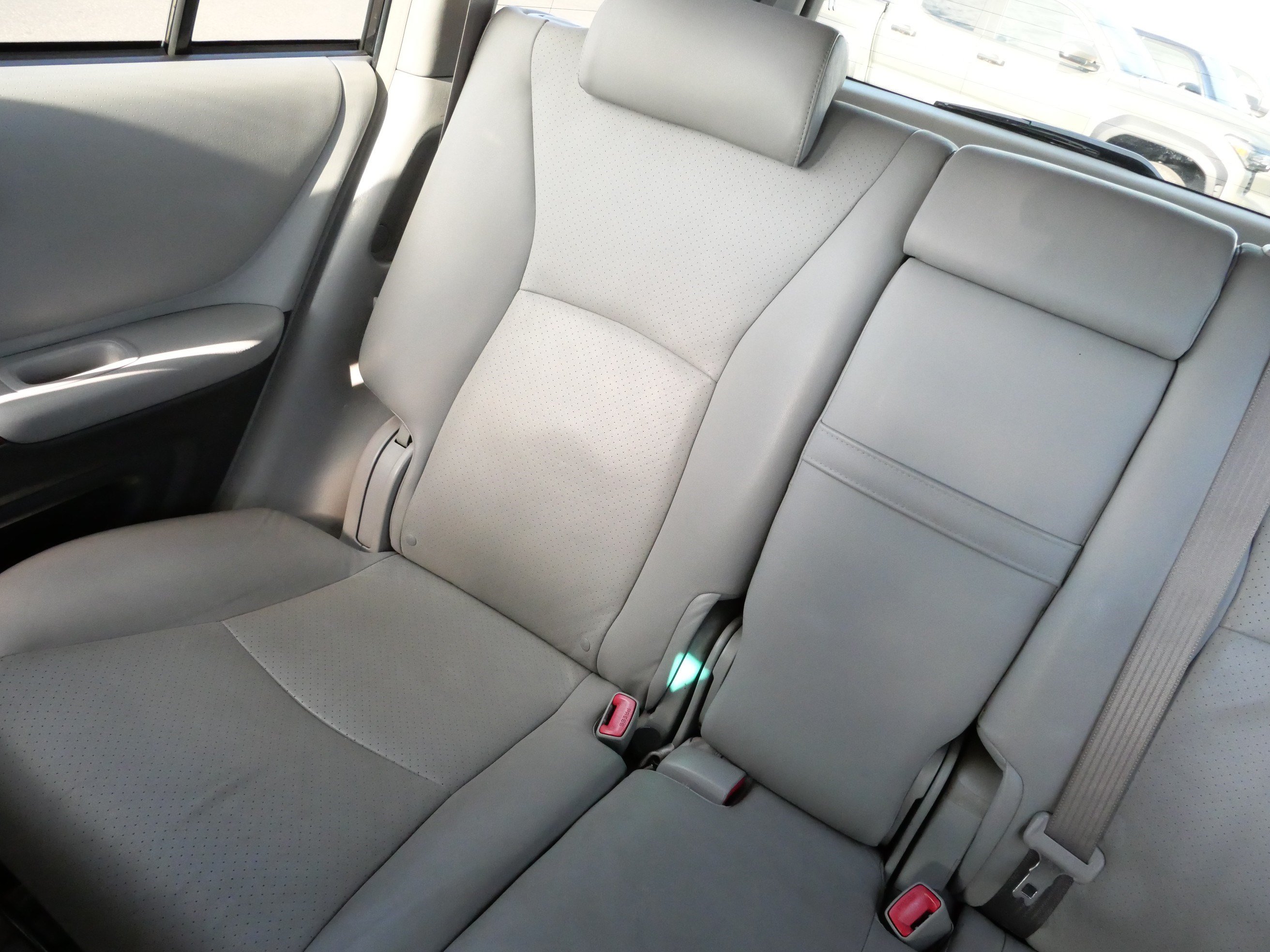 Used 2005 Toyota Highlander Limited AWD/4WD image 12