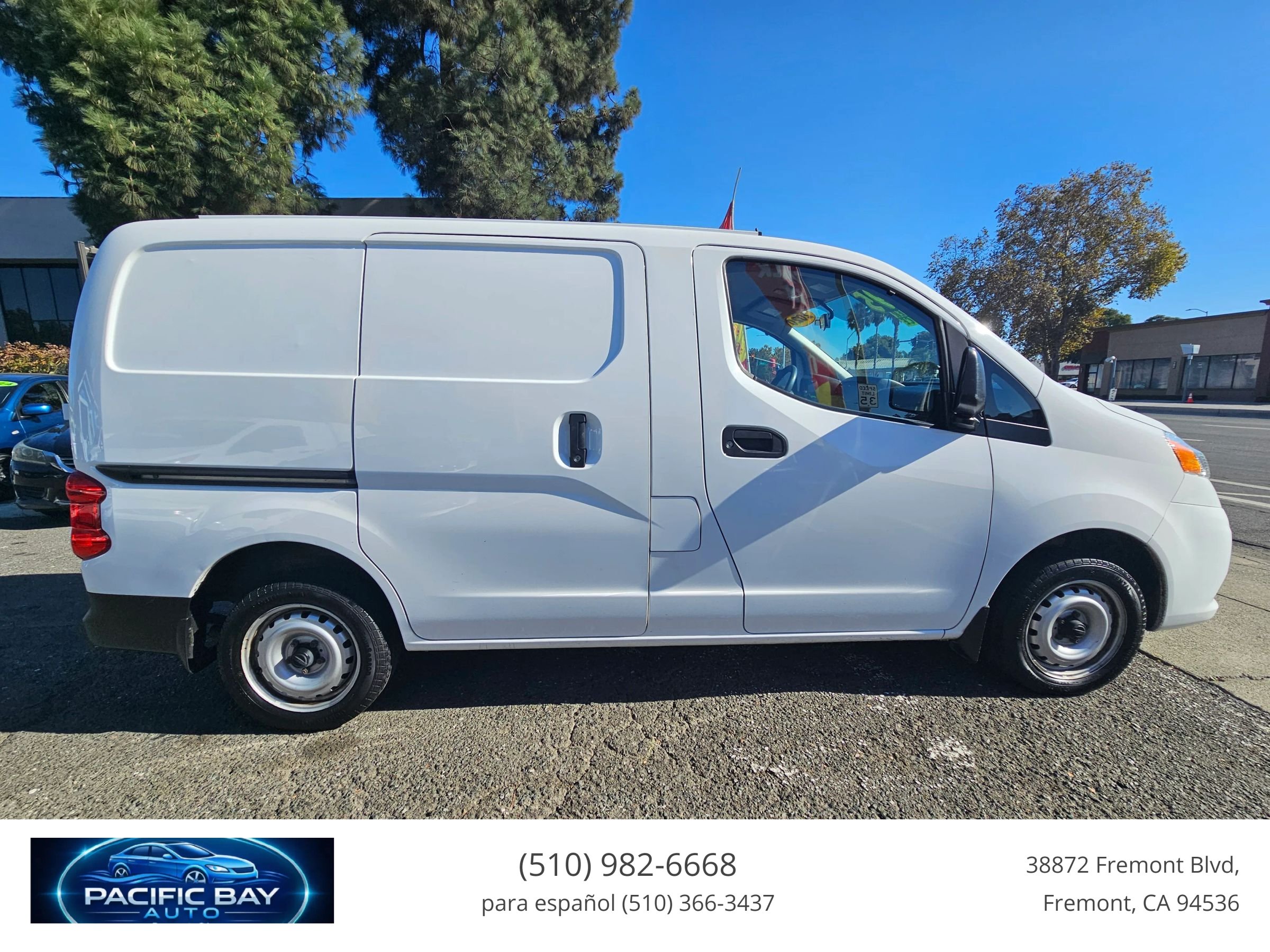 Used 2020 Nissan NV200 S w/ Back Door Glass Package FWD image 8