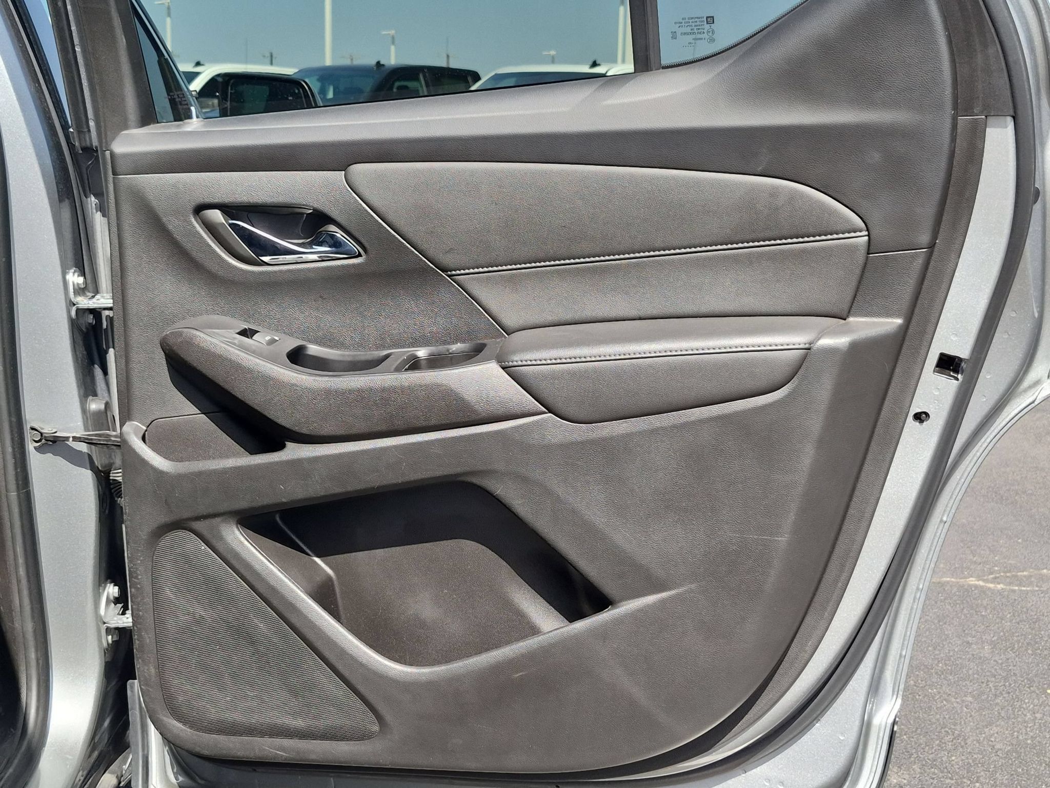 Certified 2023 Chevrolet Traverse LT FWD image 27