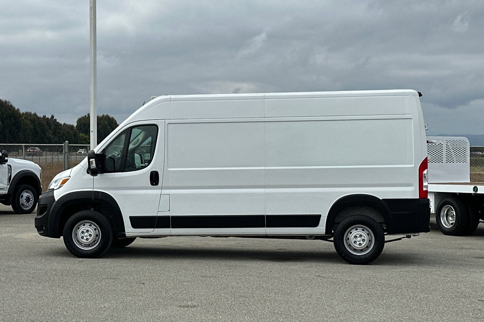 Used 2023 RAM ProMaster 2500 FWD image 7